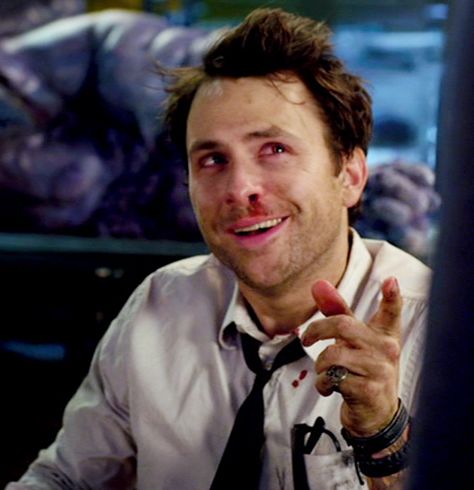 ring/bracelet ref Charlie Day Pacific Rim, Newt Geiszler, Newton Geiszler, Kaiju Groupie, Charlie Kelly, Charlie Day, Horrible People, It's Always Sunny In Philadelphia, Sunny In Philadelphia