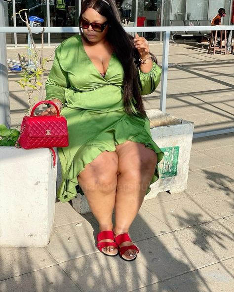 Susan, sugar momma based inNakuru 39 years young, here today to extend an invitation, a connection and a promise. Sugar Momma, Single Mum, Comfortable Home, Years Younger, Beautiful City, Hello There, Black Women, Black