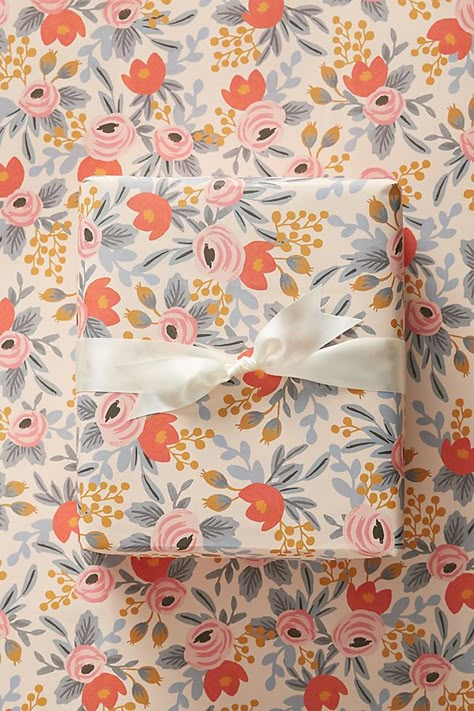 Blush Pink Paint, Wrapping Paper Ideas, Cute Wrapping Paper, Pink Paint Colors, Pink Jewelry Box, Pink Wrapping Paper, Gift Wrapping Inspiration, Floral Wrapping Paper, Wrapping Paper Design