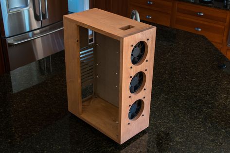 Wooden Pc Case, Wood Computer Case, Diy Computer Case, Diy Pc Case, Custom Computer Case, Diy Pc, Computer Diy, الفن الرقمي, Computer Build