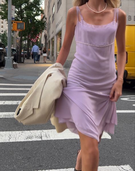 Purple Dress Aesthetic, Taylor Swift 2010, Taylor Swift Album Aesthetic, Light Purple Dress, Speak Now Tv, Taylor Swift Taylor Swift, Taylor Swift Albums, Album Aesthetic, Taylor Swift Tour Outfits