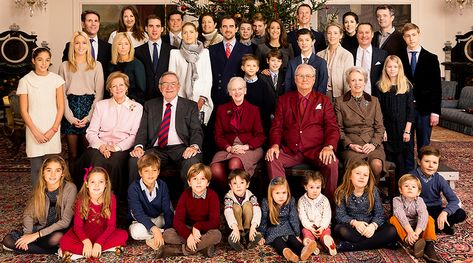 The Danish and Greek royals release a rare family photo from their Christmas celebrations - Photo 1 | Celebrity news in hellomagazine.com Greek Royalty, Danish Royalty, Royal Family Christmas, Royal Family Of Greece, Greek Royal Family, Denmark Royal Family, Queen Margrethe Ii, Royal Christmas, Marie Chantal