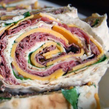 Righteous and roundHye Rollers - Gonna Want Seconds Hye Rollers, Recipe Menu, Wraps Recipes Easy, Sandwich Wraps Recipes, Family Favorite Recipes, Rolled Sandwiches, Panini Sandwiches, Pinwheel Recipes, Tortilla Recipe