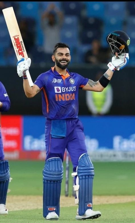 Virat Kohli 71st Century, Virat Kohli Hd Wallpaper, I Love Cricket Images, Cricket Images, Virat Kohli Hd, Kohli Wallpapers, Ab De Villiers Photo, Album Artwork Cover Art, Virat Kohli Instagram