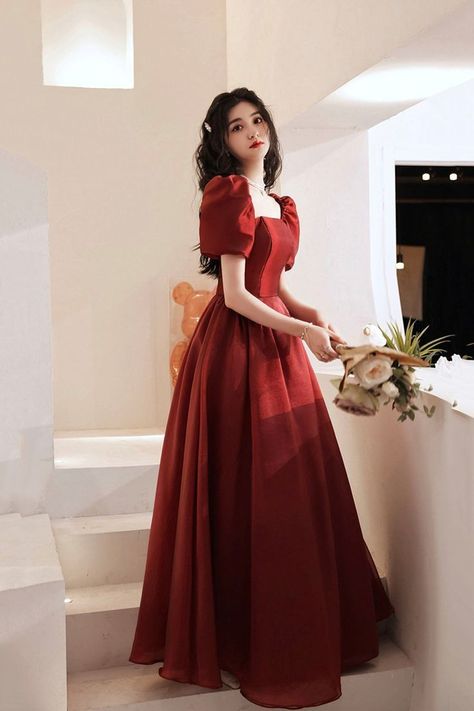 Prom Dress Burgundy, Burgundy Gown, Burgundy Evening Dress, A Line Prom Dress, A Line Evening Dress, Simple Prom Dress, Trendy Dress Outfits, Prom Dress Inspiration, Evening Dress Fashion