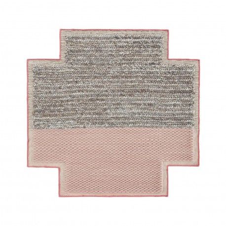 Gan Rugs, Space Rugs, Study Architecture, Patricia Urquiola, Wool Thread, Square Rugs, Coat Stands, Square Rug, Unique Designers