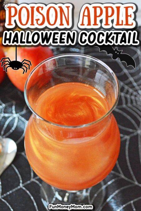 Halloween Potion Cocktails, Alcoholic Potion Drinks, Halloween Apple Drinks Alcohol, Apple Halloween Drinks, Poisoned Apple Cider Cocktail, Edible Luster Dust Drinks, Poison Apple Cocktail Recipe, Halloween Bar Drinks, Poison Apple Cocktail