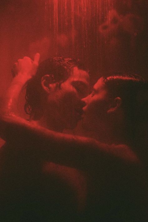 Amerigo Valenti, Danny Ocean, Shower Pics, Female Assassin, Red Rain, The Love Club, Poses References, Kissing Couples, Couple Shower