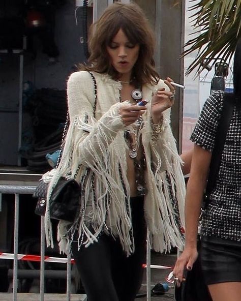 00s Mode, Freja Beha Erichsen, Mode Hippie, Estilo Hippie, Mode Boho, Bohol, Cooler Look, Looks Street Style, Vanessa Hudgens