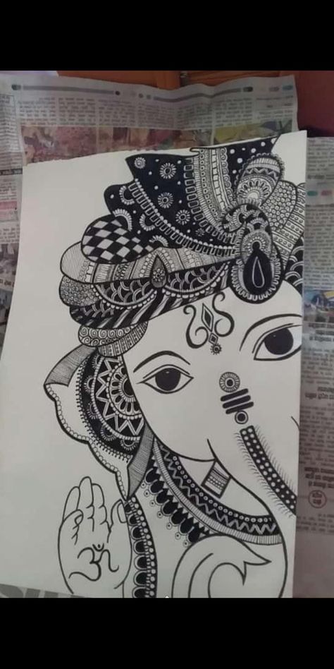 Lord Ganesh Mandala Art, Mandala Pencil Drawing, Indian Madhubani Art, Easy Ganesha Drawing Mandala, Ganesha Zentangle Art, Lord Ganesha Drawing Pencil, Mandala Ganesha Art, Ganesh Ji Mandala Art, Ganesha Drawing Mandala