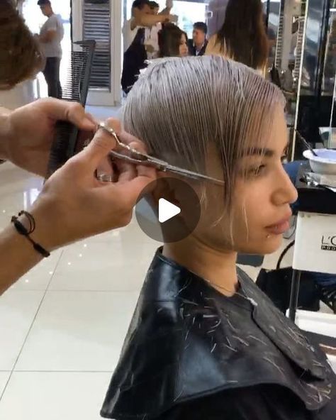 How To Spike Hair, Pixie To Bob Transition, Short Asymmetrical Hairstyles, Super Short Bobs, Erbil Iraq, Inverted Bob Haircuts, Really Short Hair, Spiked Hair, Blonde Brunette