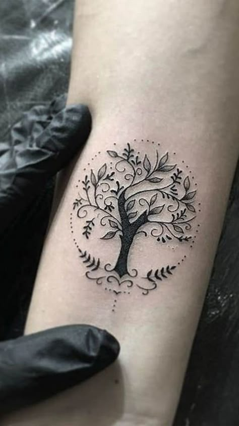 Celtic Tattoo For Women, Lotusblume Tattoo, Tree Tattoo Designs, Tasteful Tattoos, Inspiration Tattoos, Tree Of Life Tattoo, Tattoo Me, Tattoos For Daughters, Elegant Tattoos