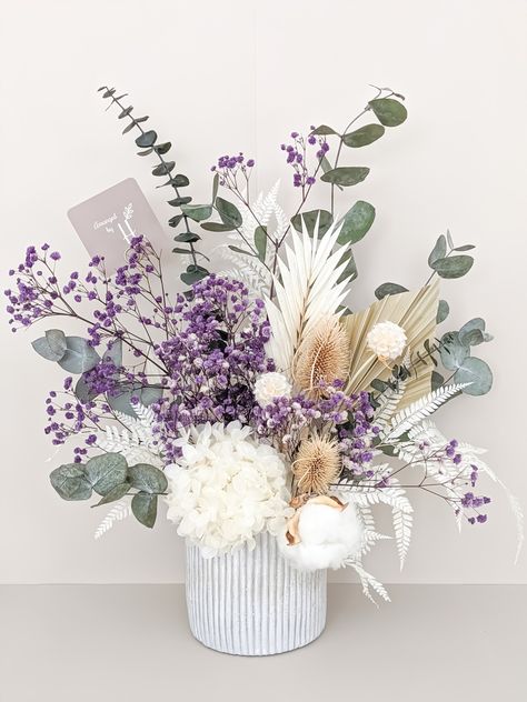 Purple Artificial Flower Arrangements, Purple Dried Flower Arrangements, Dried Flower Studio, Dry Flowers Decoration Vase, Dry Flowers Arrangements, Dry Flower Arrangements, Purple Dried Flowers, Preserved Flower Arrangement, Preserved Flower Bouquet