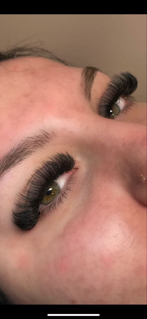 Dark and fluffy mega volume eyelash extensions on girl with green eyes Medium Length Volume Lash Extensions, Heavy Lash Extensions, Dramatic Hybrid Lash Extensions, D Curl Lash Extensions Volume, Mega Volume Lash Extensions Wispy, Lashes Full Volume, Lash Extensions Green Eyes, Mega Full Lash Extensions, Lash Extensions Full Volume