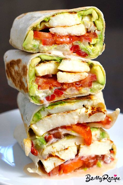 Halloumi Wraps with Avocado, Roasted Peppers, Tomatoes, and More Halumi Cheese Wrap, Halloumi Pie, Halloumi Wrap, Tortilla Wrap Recipes, Eggplant Feta, Wraps Recipes Vegetarian, Wraps With Avocado, Vegetarian Wrap, Feta Wrap