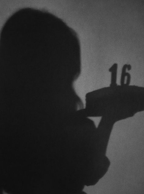 Happy birthday to me, 16 years 16 Birthday Wallpaper, 16 Aesthetic Birthday, Birthday Shadow Pictures, Happy Birthday Profile, Happy Birthday 16 Girl, 16 Birthday Photos, 17 Year Birthday, Birthday 16 Aesthetic, 16th Birthday Picture Ideas