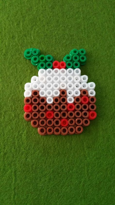 Christmas Perler Beads 3d, Perler Bead Ornaments Pattern, Hama Beads Christmas, Mini Hama Beads, Melt Beads Patterns, Christmas Perler Beads, Hama Mini, Beaded Christmas Decorations, Melty Bead Patterns