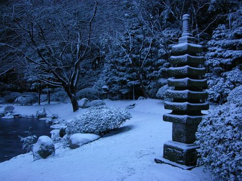 japanese garden in winter Japanese Winter Garden, Snowy Garden, Ancient Aesthetic, Garden In Winter, Japanese Winter, Winter Illustrations, Japan Winter, Japanese Forest, Laptop Wallpapers