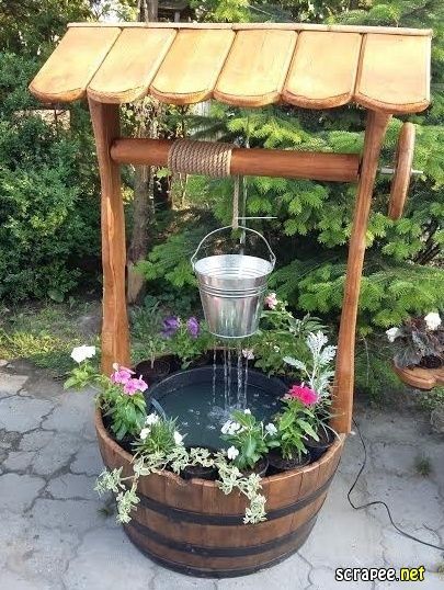 Wishing Well Garden, Diy Wishing Wells, Creative Garden Decor, Diy Garden Fountains, Summer Mantle, Garden Cafe, Patio Decorating Ideas On A Budget, Patio Decorating Ideas, Outdoor Decor Backyard