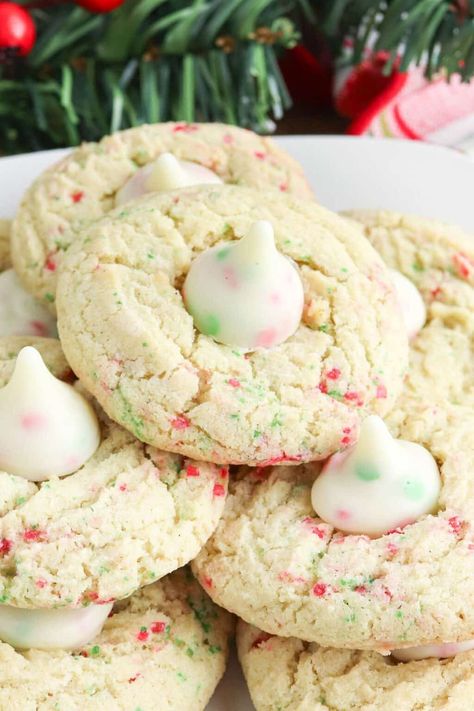 Sugar Cookie Kisses Recipe, Sugar Cookie Blossoms Recipe, Christmas Sprinkle Sugar Cookies, Sugar Cookie Add Ins, Sugar Cookie Toppings, Blossom Cookie Recipes, Sugar Blossom Cookies, Sugar Cookie Mix Recipes, Sugar Cookie Blossoms