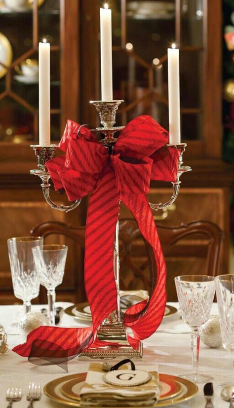 Silver candelabra Christmas Candelabra Decor, Christmas Candelabra Ideas, Christmas Candelabra, Christmas Cottages, Table Decorating Ideas, Christmas Boards, Silver Candelabra, Elegant Place, Diy Christmas Table