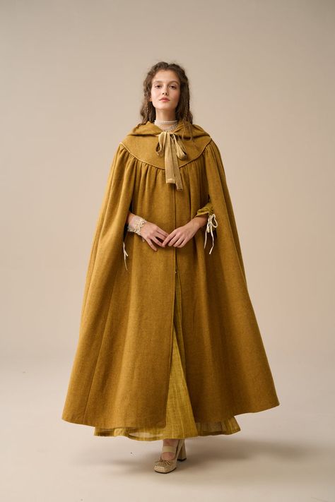 Perfumer 33 | hooded wool cloak – Linennaive Regency Cloak, Fantasy Cloak Design, Desert Fantasy Clothing, Medieval Clothing Aesthetic, High Fantasy Clothing, Pilgrim Fashion, Harry Potter Cloak, Cloak Fashion, Fantasy Cloak