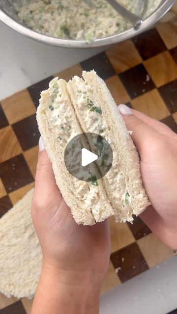 247K views · 11K likes | Victoria Minell on Instagram: "CHICKEN MAYO SANDWICHES 🔥" Chicken Sandwich Filling, Chicken Mayo Sandwich, Chicken Mayo, Mayo Sandwich, Egg Mayonnaise, Paint The Town Red, Cold Sandwiches, Sandwich Fillings, Finger Sandwiches