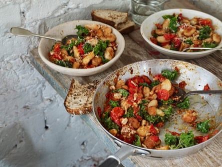 Anna Jones’s easy one-pot suppers | Food | The Guardian One Pot Vegetarian, Anna Jones, Orzo Recipes, Honey And Soy Sauce, Orzo Pasta, Butter Beans, Meat Free, Wheat Free, Hearty Meals