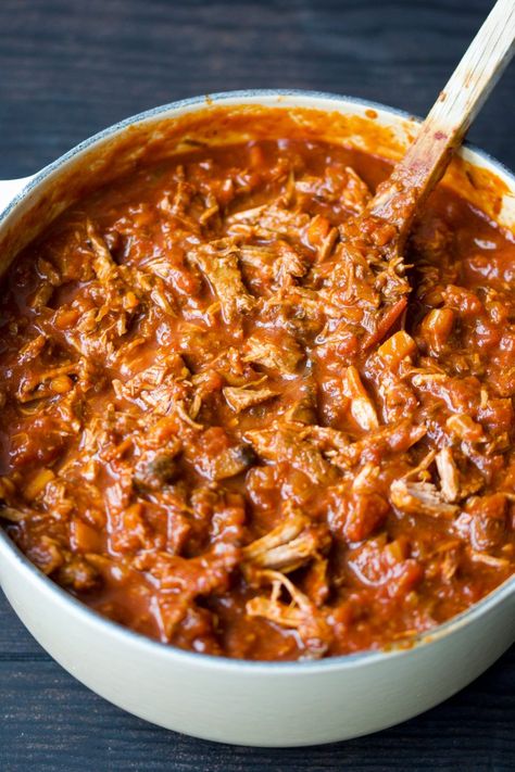 Ragu Sauce Recipes Homemade, Lamb Ragu Slow Cooker, Braised Lamb Ragu, Lamb Ragu Recipe Slow Cooker, Lamb Ragout Recipes, Lamb Ragu Pasta, Lamb Pasta Recipes, Italian Lamb Recipes, Lamb Casserole Recipes