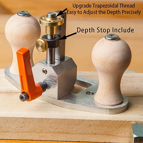 Router Techniques, Hand Router, Router Plane, Diy Tools Homemade, Best Router, Wood Plane, Wood Magazine, Woodworking Hand Tools, Screws And Bolts