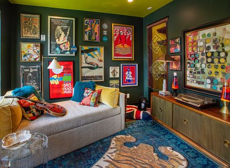 Music Inspired Room, Rock N Roll Living Room, Rock And Roll Room, Show House, Interior Decorator, Small Apartment Living, Time And Space, Curated Design, Home Interiors