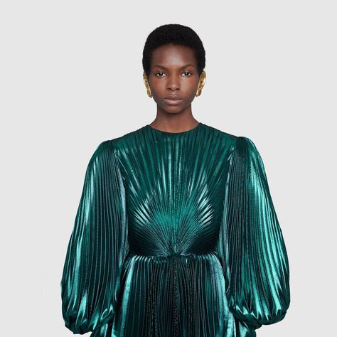 Shop the Blue Lamé Iridescent Pleated Mini Dress at GUCCI.COM. Enjoy Free Shipping and Complimentary Gift Wrapping. Look Disco, Freja Beha, Gugu Mbatha Raw, Freja Beha Erichsen, Pleated Mini Dress, Air France, Vogue Magazine, Fashion Photoshoot, Mode Inspiration