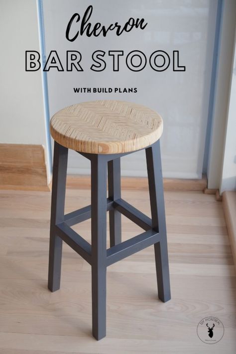 Build a bar stool with a chevron plywood seat | DIY Montreal Homemade Bar Stools, Pattern Plywood, Wooden Stools Diy, Plywood Ideas, Plywood Pattern, Wooden Stool Designs, Bar Chairs Diy, Instrument Storage, Welding Table Diy