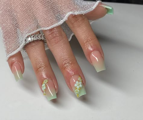 Green Nails Graduation, Green Quinceanera Nails Short, Enchanted Garden Prom Nails, Princess In The Frog Quince Theme, Sage Prom Nails, Sage Green Tapered Square Nails, Sage Green And Pink Nails Acrylic, Emerald Green Quince Nails Medium, Birthday Nails Sage Green