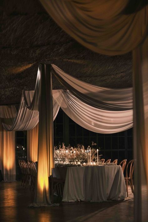 Dining Room Set Up, Draping Installation, Wedding Decor Draping, Fabric Draping Wedding, Wedding Arab, Aisle Candles, Wedding Drapery, Wedding Draping, Night Wedding Decor