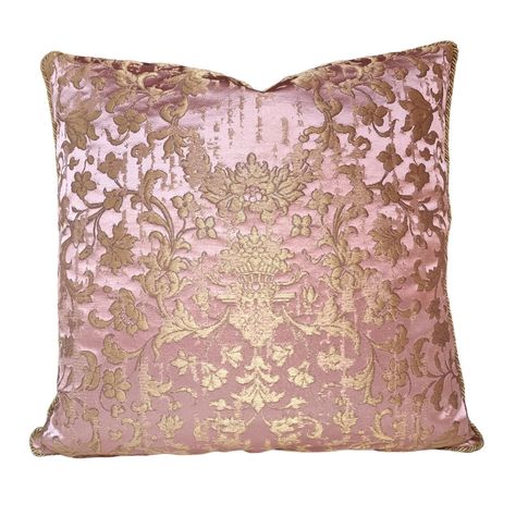 This pretty throw pillow cushion cover is handmade using Rubelli silk jacquard fabric - Les Indes Galantes pattern - in pink and gold color, backed with gold Rubelli fabric The cover has a zipper closure for easy removal when ready to wash   (The pillow form is not included) Please consider that photo may slightly different from actual item in terms of color due to the lighting during photo shooting, limitations of  digital cameras, and the relative inconsistencies of various display monitors. Pillow Pink, Pink And Gold Home Decor, Vintage Room Inspo, Pretty Throw Pillows, Gold Room Decor, Kawaii Room Ideas, Pink Cushion Covers, Colorful Room Decor, Gold Home Decor