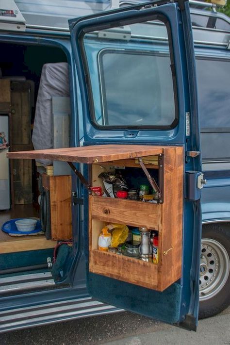 Camper Storage Hacks, Kangoo Camper, Camper Van Life, Van Storage, Kombi Home, Van Conversion Interior, Camper Storage, Campervan Life, Van Life Diy