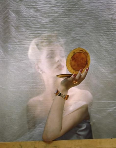 Photograph by Erwin Blumenfeld #photography #makeup #mirror #ErwinBlumenfeld