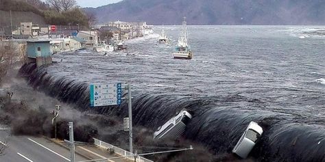 Zunami Tsunami Waves, Monte Fuji, Wild Weather, Vicks Vaporub, Shiga, Fukushima, Natural Phenomena, Tahiti, Natural Disasters