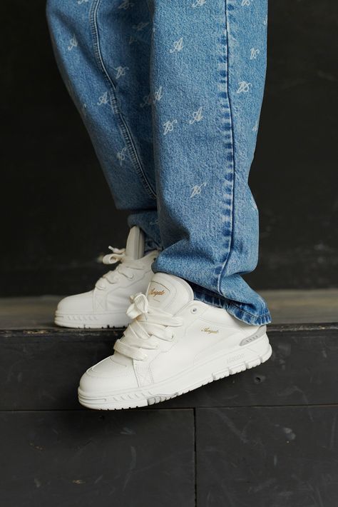 AXEL ARIGATO - Area Haze Sneaker Dope Fashion, 90s Sneakers, Axel Arigato Sneakers, Sneaker Outfits, Axel Arigato, Mens Fashion Streetwear, Hype Shoes, Shoe Inspo, Trending Sneakers