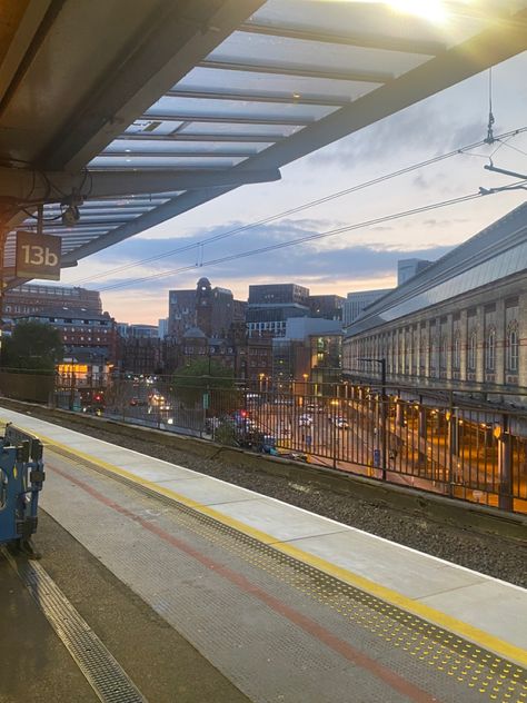 Manchester station, evening, train, british travel, sunset, city, UK city, train platform, UK, England, Britain London Train Station, Manchester Train Station, London Bridge Station, Train Platform, London Underground Train, Nottingham Victoria Railway Station, Uk City, Train Station, Newcastle