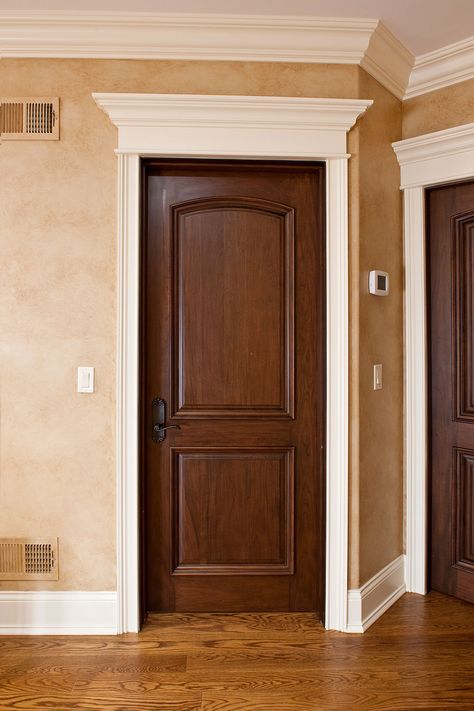 Wood Doors White Trim, Doors Pictures, Bedroom Door Decorations, Mahogany Wood Doors, Pintu Interior, Solid Wood Entry Doors, Custom Entry Doors, Custom Interior Doors, Solid Wood Interior Door