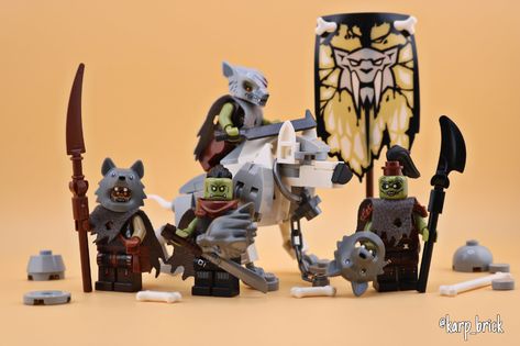 Wolffang Clan – Lego wolf riders. | Lego orcs and Lego wolf | Flickr Cool Lego Minifigures, Lego Castle Minifigures, Lego Fantasy Moc, Lego Wolf, Lego Forestmen, Lego Creations Instructions, Lego Kingdoms, Lego Dnd, Lego Figurine