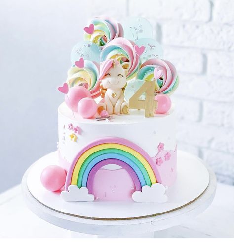 Birthday Cake For Daughter, Unicorn Birthday Party Cake, Rainbow Unicorn Cake, Little Pony Cake, Bolo Minnie, Pony Cake, Anniversaire Diy, Rainbow Birthday Cake