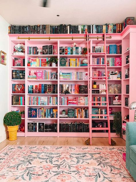 Pink Bookshelves, Bookshelf Aesthetic, Home Library Rooms, Bookshelf Inspiration, Dream Library, My Library, My Color, My Books, Happiest Place On Earth