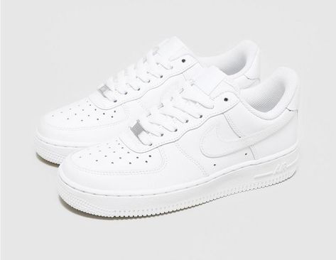 Nike Air Force White, White Nike Air Force 1, White Nike Air Force, Air Force Shoes, Dr Shoes, All Nike Shoes, Nike Air Shoes, Air Force One, Hype Shoes