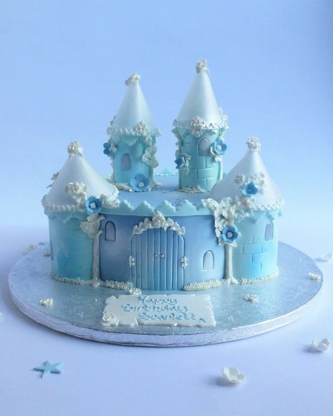 1 tier Fairy Castle - Karen's Cakes One Tier Castle Cake, Elsa Castle Cake, Fairy Castle Cake, Magical Cake, Castle Cakes, Castle Birthday Cakes, Frozen Castle, Girly Cakes, Fairy Castle