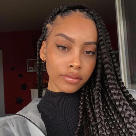 @melaninonnfleeek on Instagram: “Model; @karlatls ����❤️������������ #melaninonnfleek #blackwomen” #besthairforboxbraids Skl Hairstyles, Twisted Hair, Blonde Box Braids, Long Box Braids, Try On Hairstyles, Box Braids Styling, Girls Braids, African Girl, Trending Hairstyles