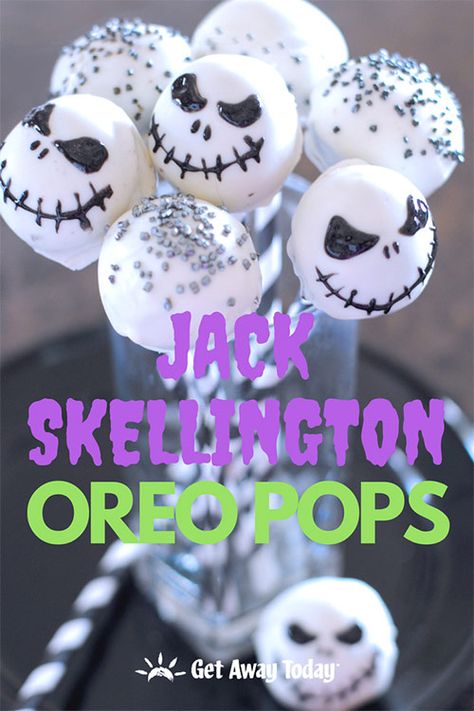 Halloween Munchies, Nightmare Before Christmas Babyshower, Nightmare Before Christmas Cake, Oreo Cake Pops, Mango Desserts, Halloween Oreos, Scary Party, Nightmare Before Christmas Decorations, Halloween Baby Shower Theme