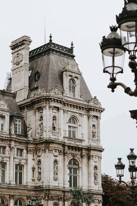 120 Beautiful Photos of Paris to Fill You With Wanderlust Pictures Of Paris, Paris Buildings, Building Photography, Beautiful Paris, Vintage Architecture, French Architecture, European Architecture, Paris Pictures, Beautiful Cities